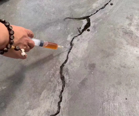 莲花混凝土裂缝修补技术详解​